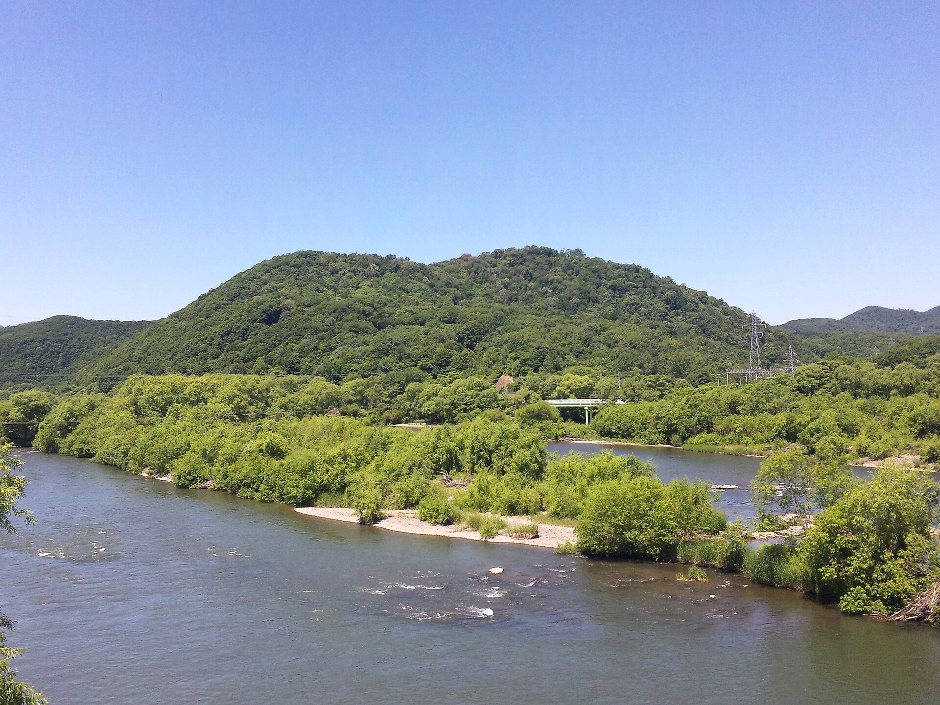 旭川市の石狩川と嵐山