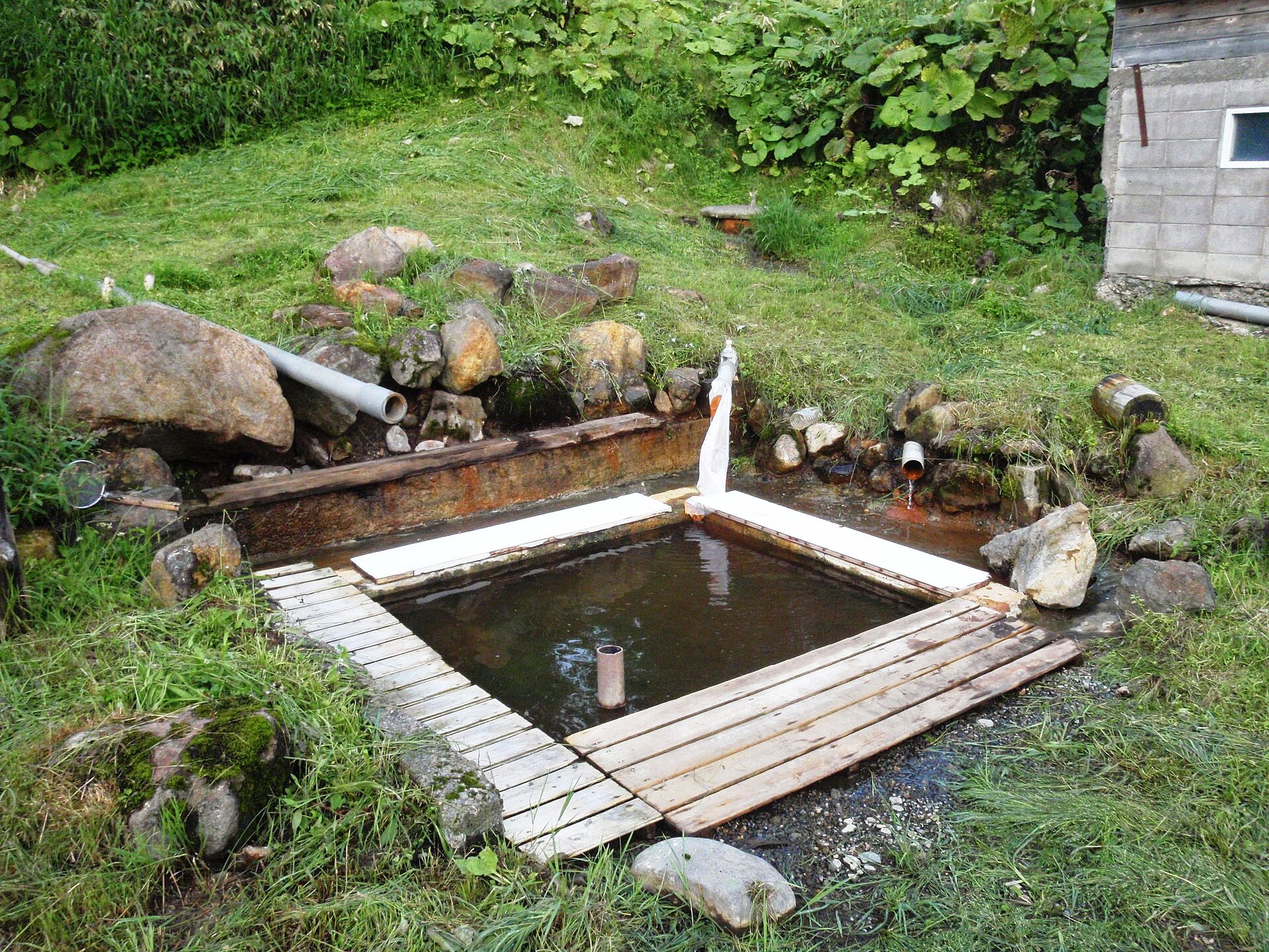 愛山渓温泉の足湯